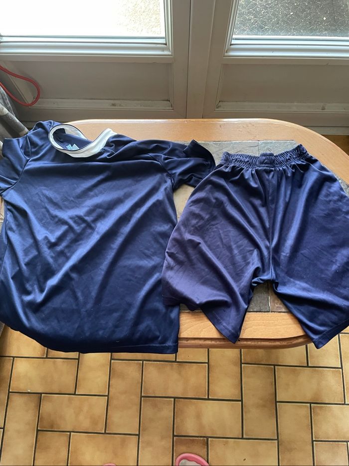 Short et maillot - photo numéro 6