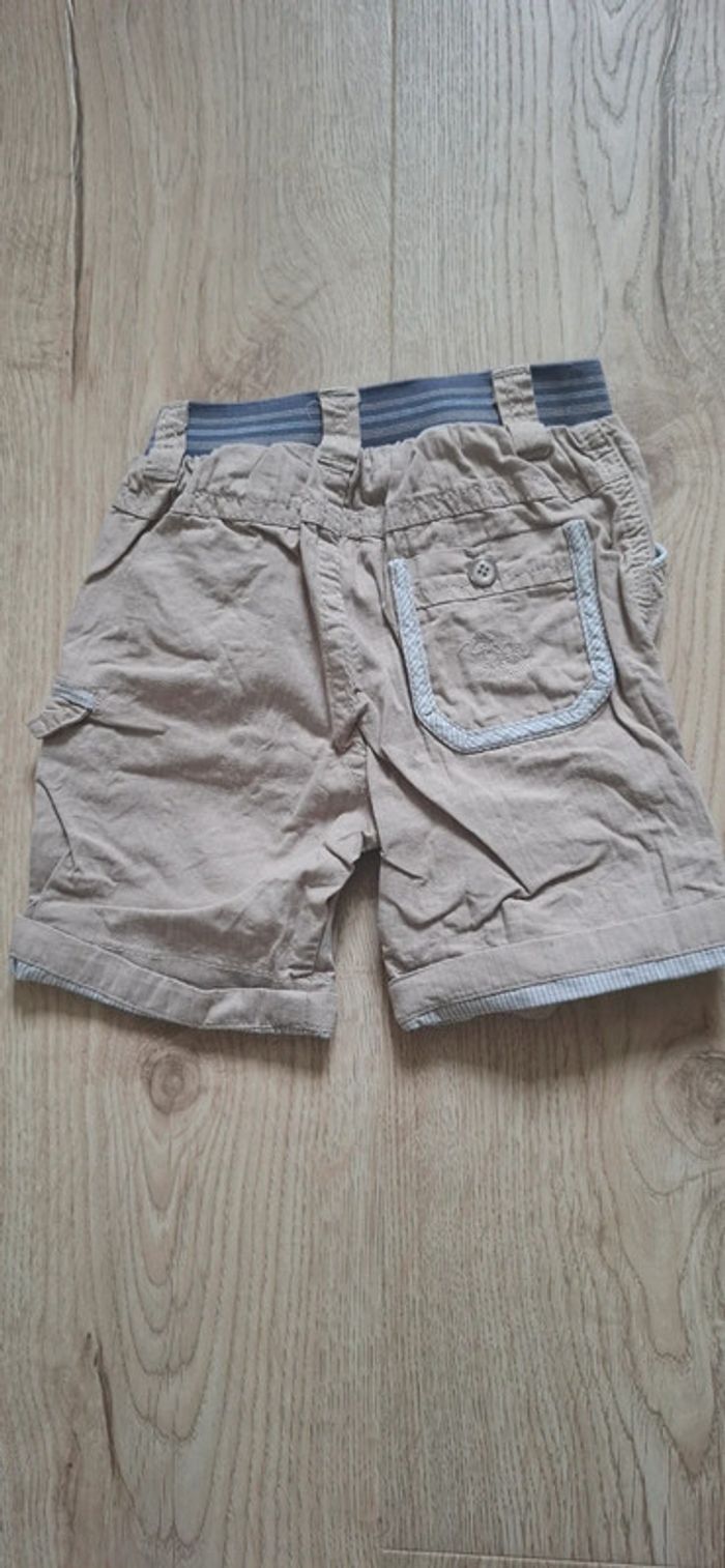 Short 12mois Chicco comme NEUF - photo numéro 4