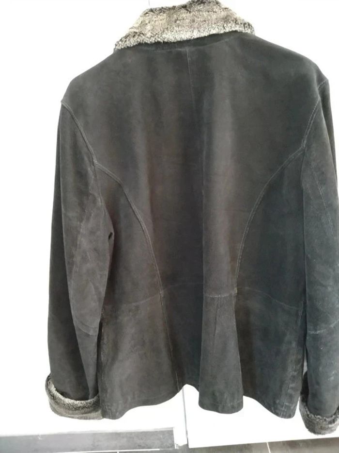 Magnifique manteau femme taille 46. - photo numéro 3