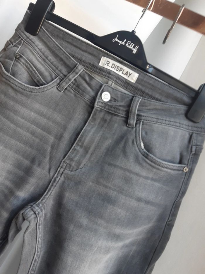 R.display jean taille 34 gris état neuf - photo numéro 2