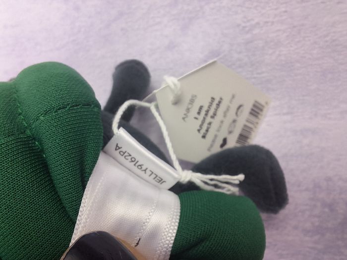 Peluche Jellycat retired araignée Anoraknid black spider halloween collection ANK3BS - photo numéro 3