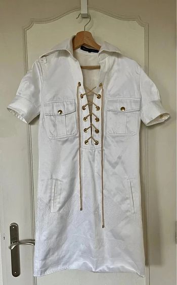 Robe courte blanche doré lumineuse décolleté lacet Barbara Bui – Taille 38 – Très bon état