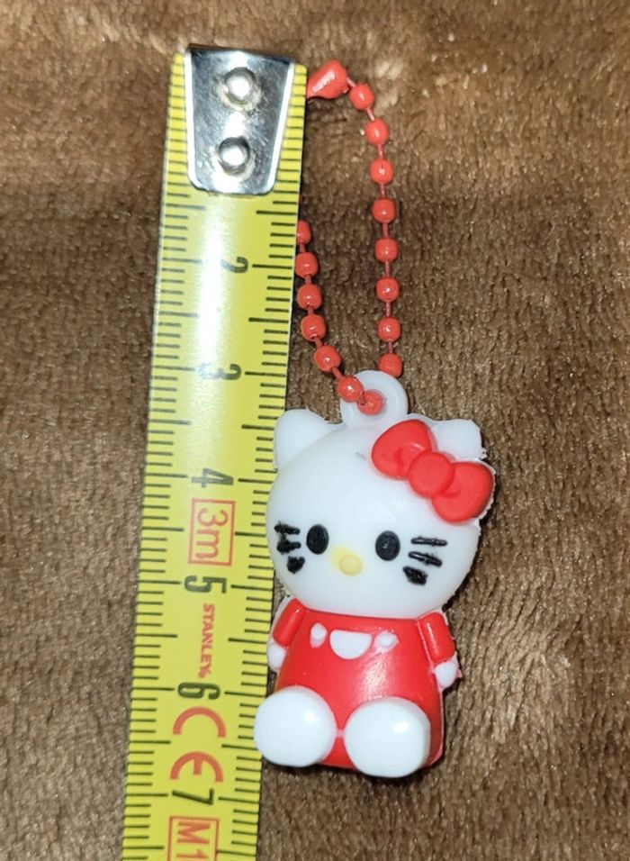Porte-clés figurine Hello kitty - photo numéro 2