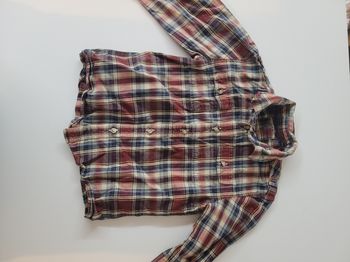 Chemise à carreaux
