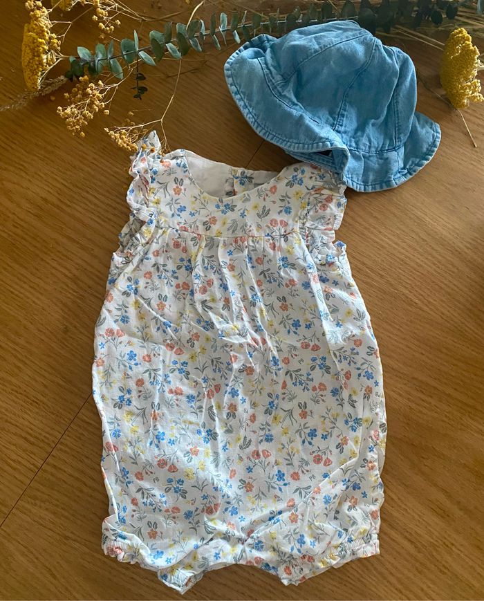 Combinaison bébé avec chapeau Petit Bateau 3 mois