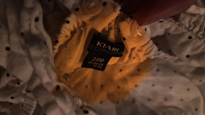 Superbe robe blanc cassé à pois noir en lin Kiabi 💫 24 mois - photo numéro 5