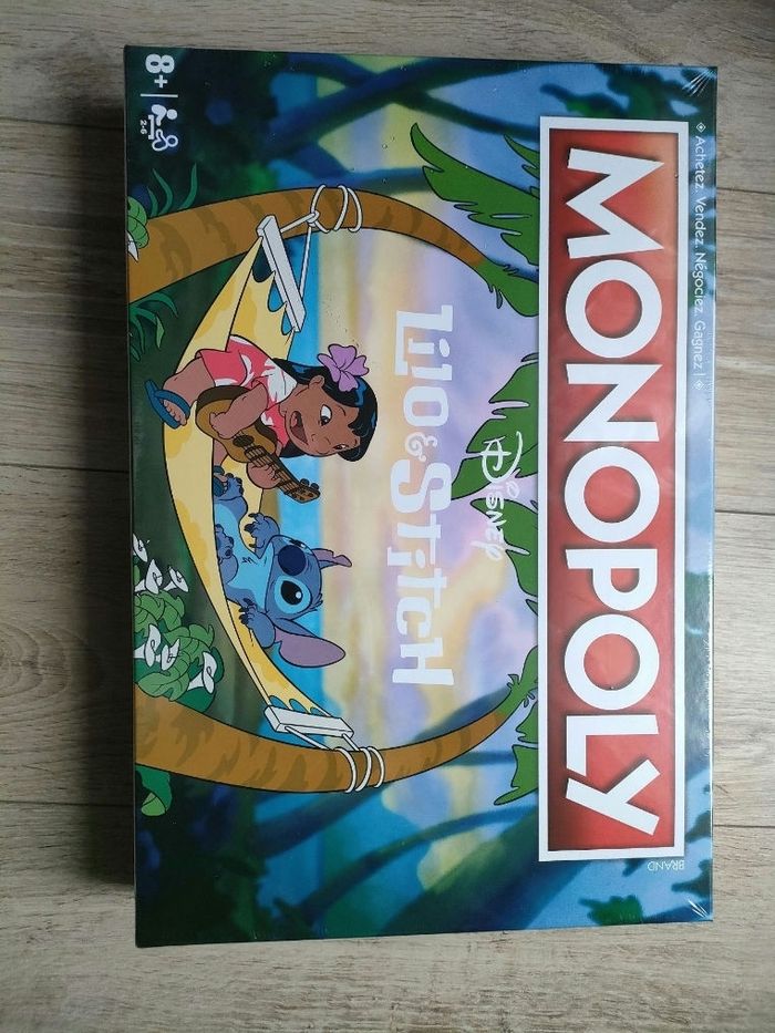 Monopoly Lilo et Stitch neuf