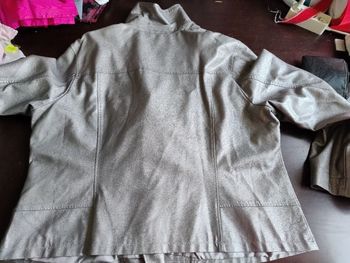 Blouson gris argent