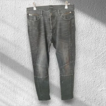 Jean fit taille 30  M-L