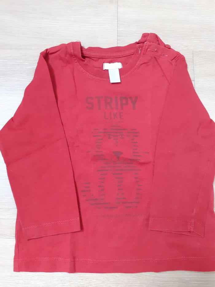 T-shirt