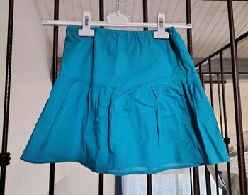 Jupe légère bleu turquoise 10 ans