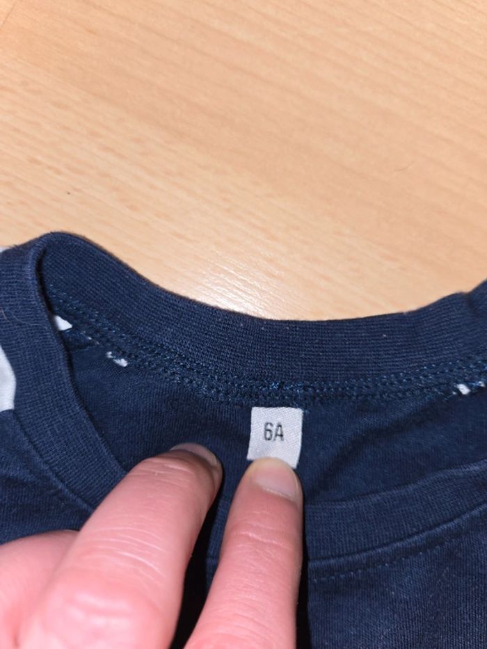 Joli t-shirt manches longues taille 6 ans - photo numéro 4