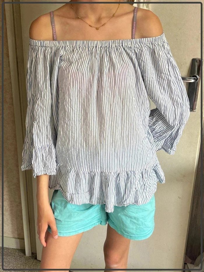 Blouse à rayure taille 12ans