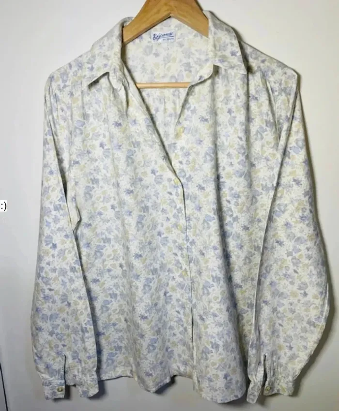 Chemise fleurie femme taille 42 ou 44