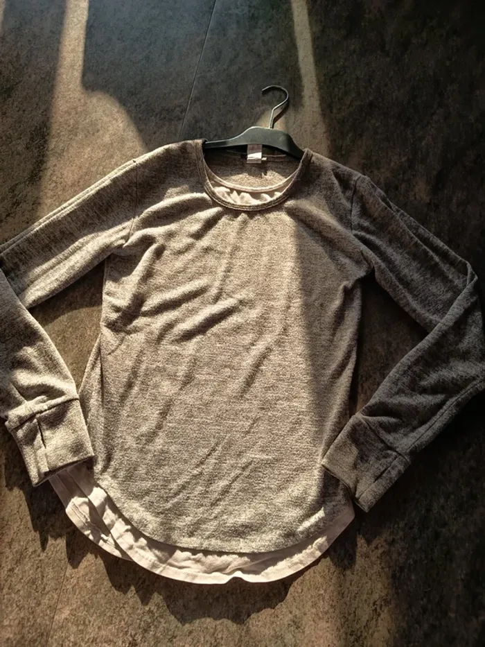 Pull fin taille s aarhon