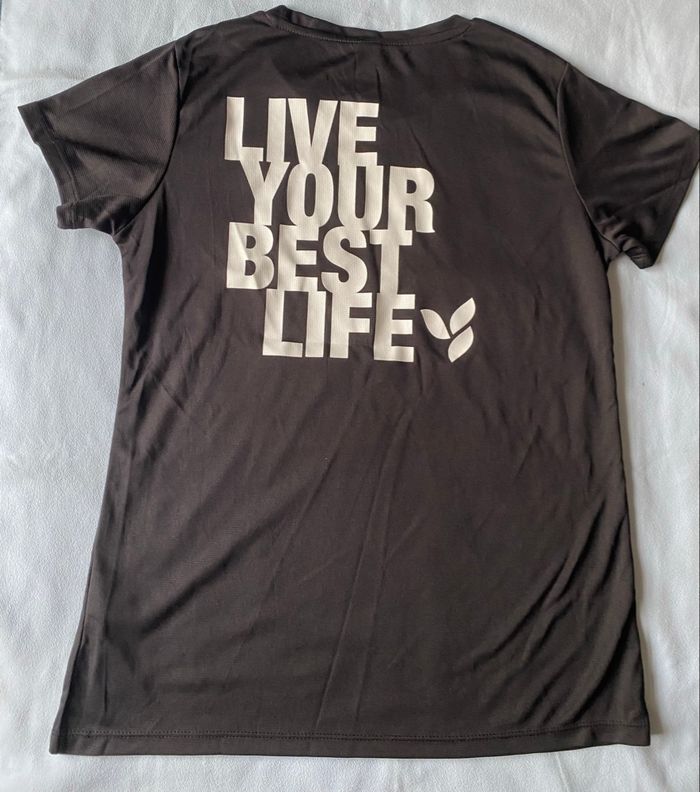 NEUF : T-shirt femme Herbalife Taille L - photo numéro 2