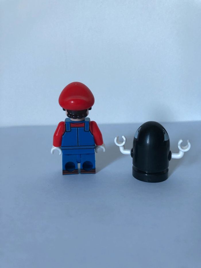 Figurine type lego Mario et la bombe missile. Super Mario - photo numéro 3