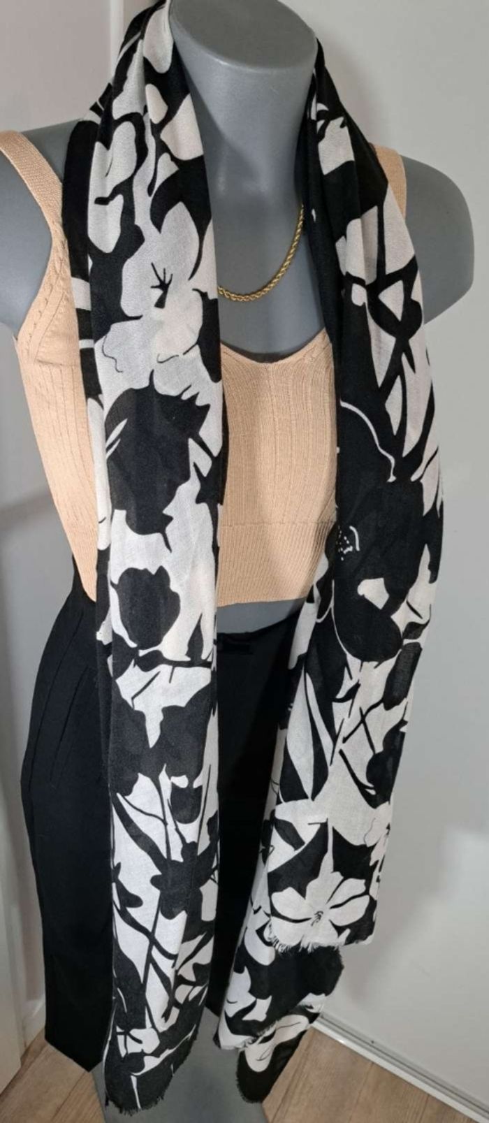 Foulard Mango - photo numéro 3