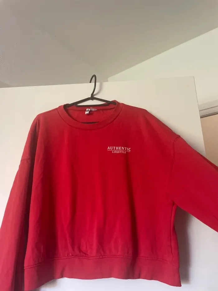 Pull rouge H&M - photo numéro 3