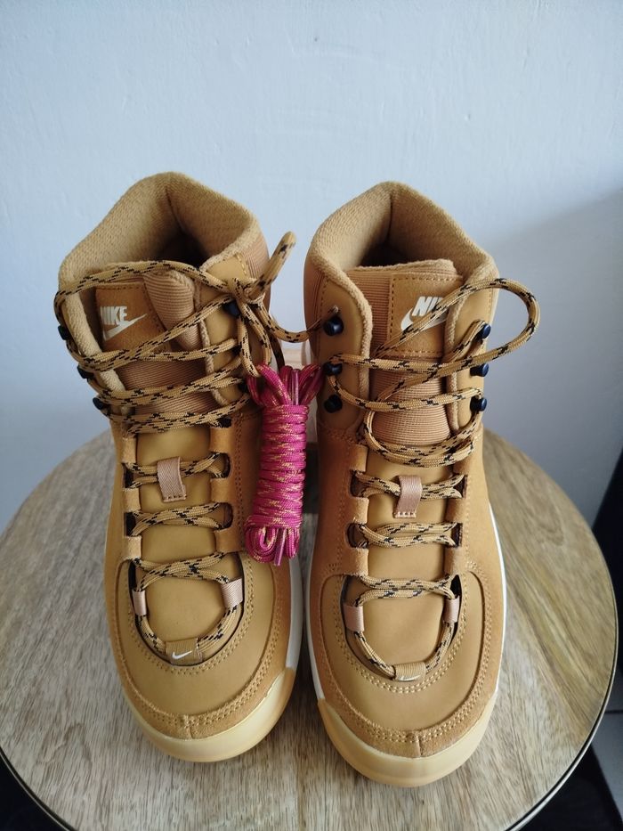 Chaussures T 39 - photo numéro 2