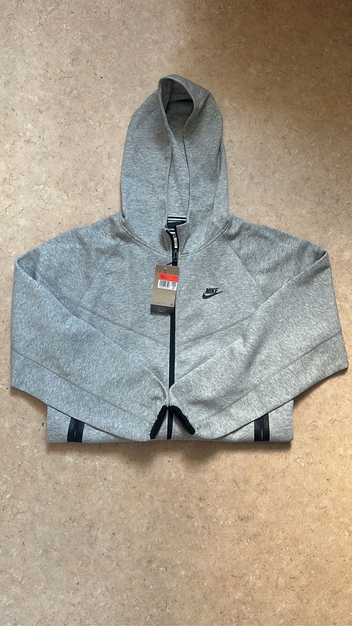 Nike Tech Fleece Gris Homme/Femme – Sweat à Capuche Zip Premium – Neuf Étiquette - photo numéro 4