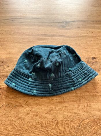 Chapeau Kiabi Taille 47 (1 an)