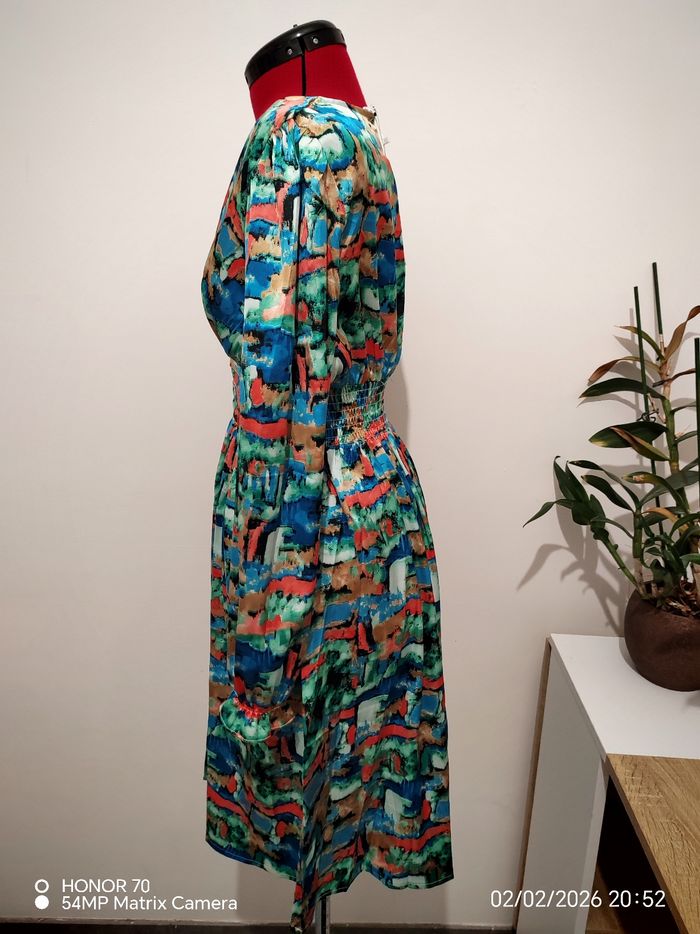 Robe satinée - photo numéro 3