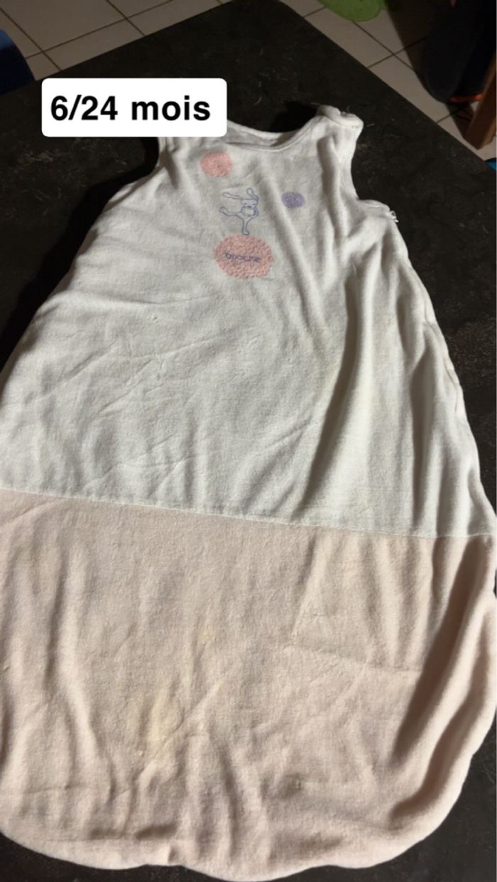 Gigoteuse fille - photo numéro 3