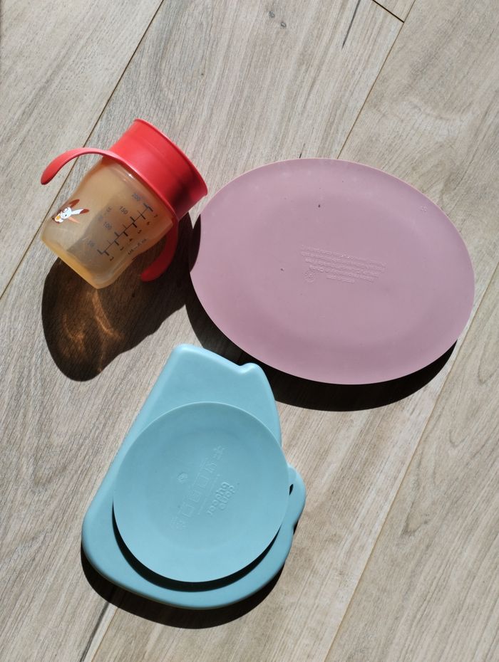 Assiettes d'apprentissage+tasse - photo numéro 2