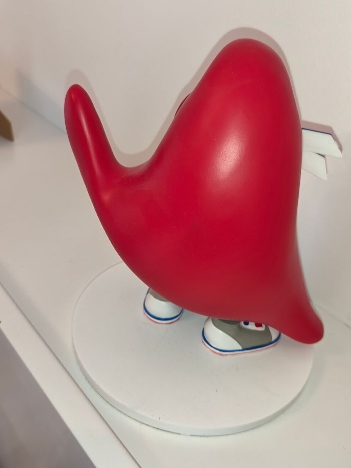 Grande figurine Paris 2024 - photo numéro 3