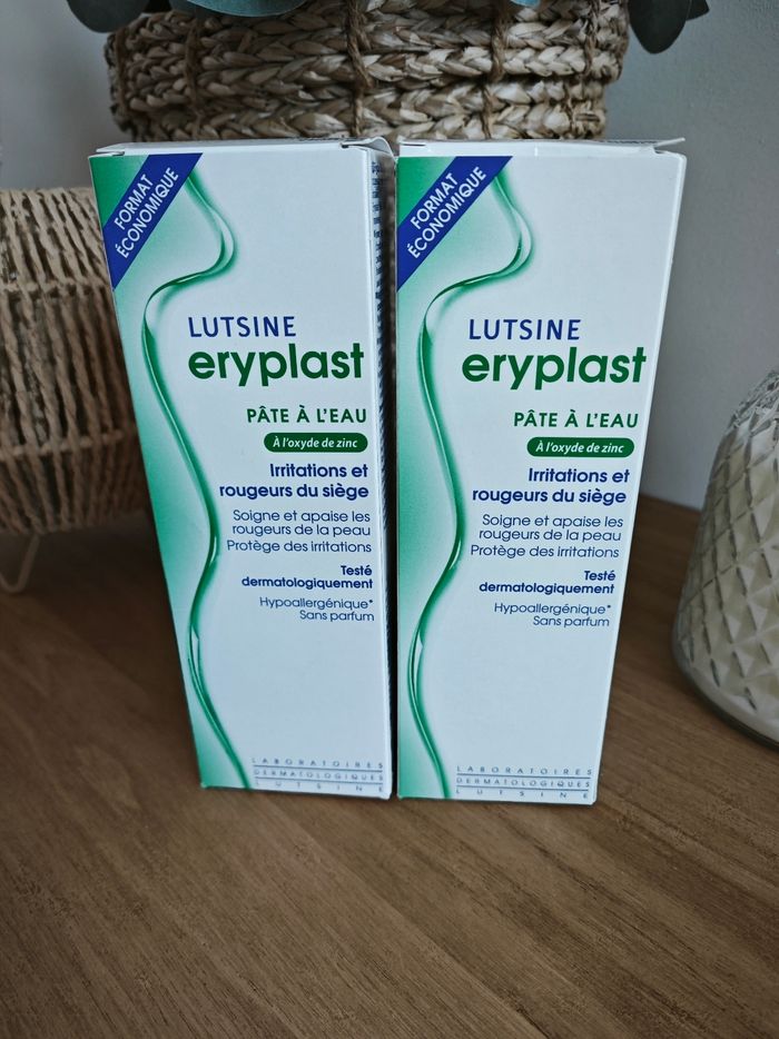 Lot de deux tubes de crème eryplast neuves