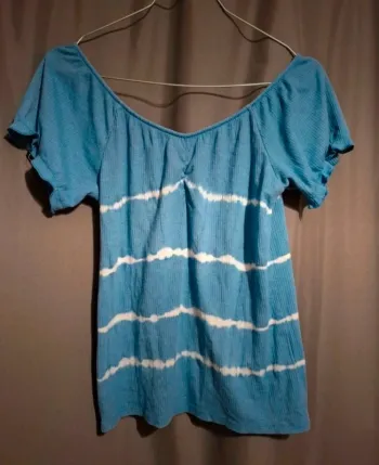 Tee-shirt bleu Cache Cache T38