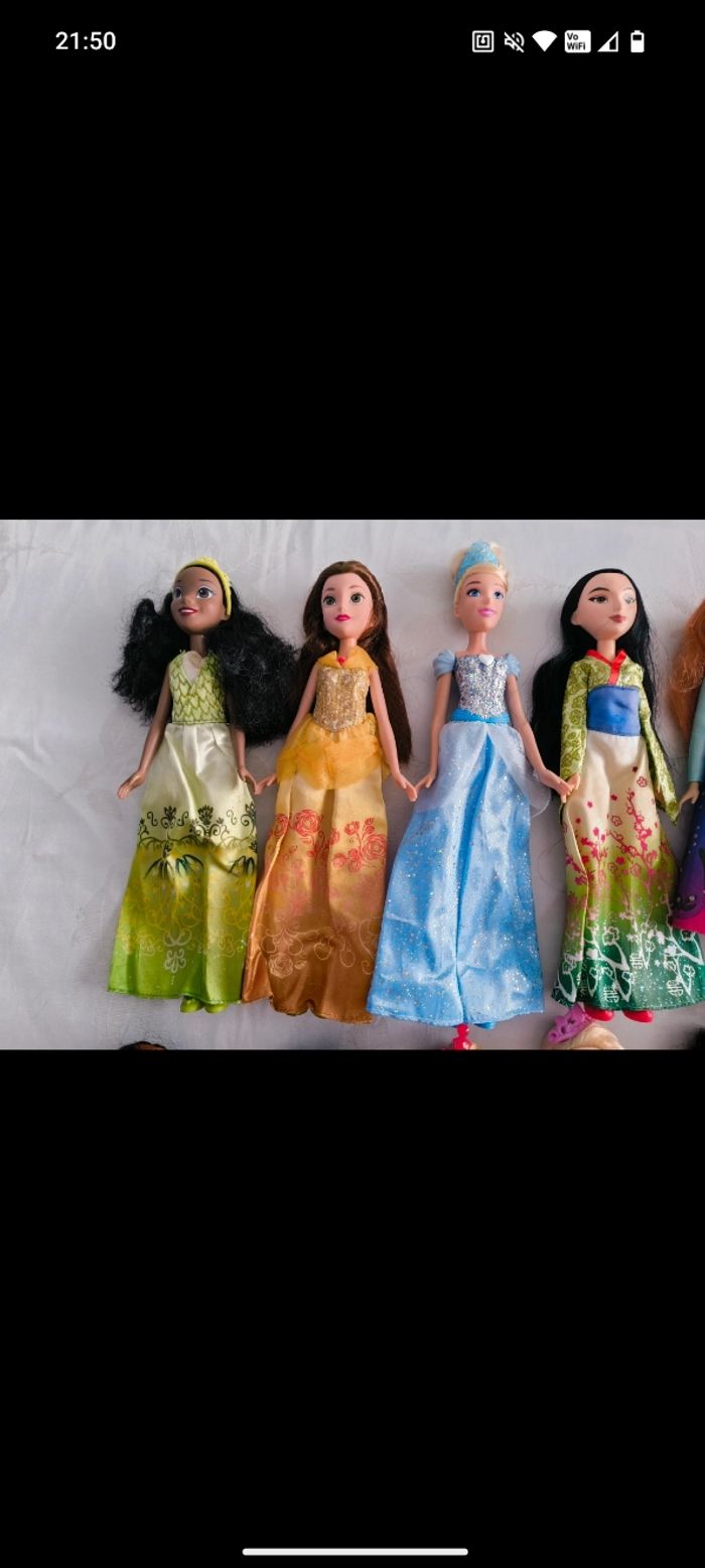 Lot poupées disney - photo numéro 2