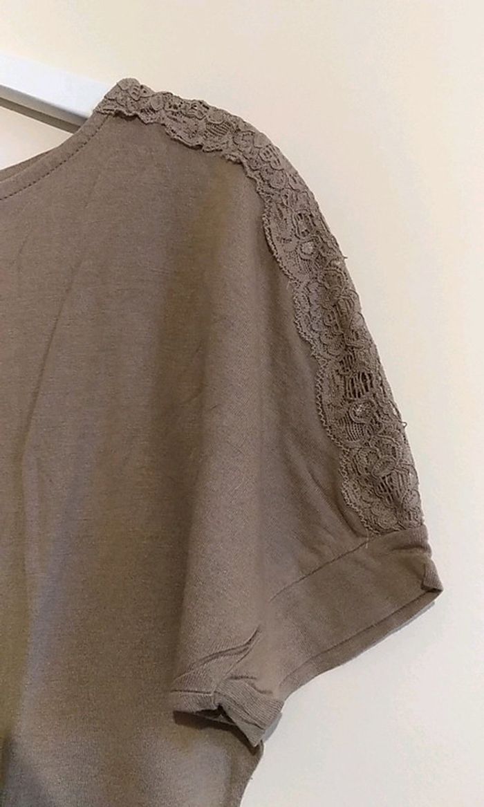 T-shirt marron - photo numéro 2