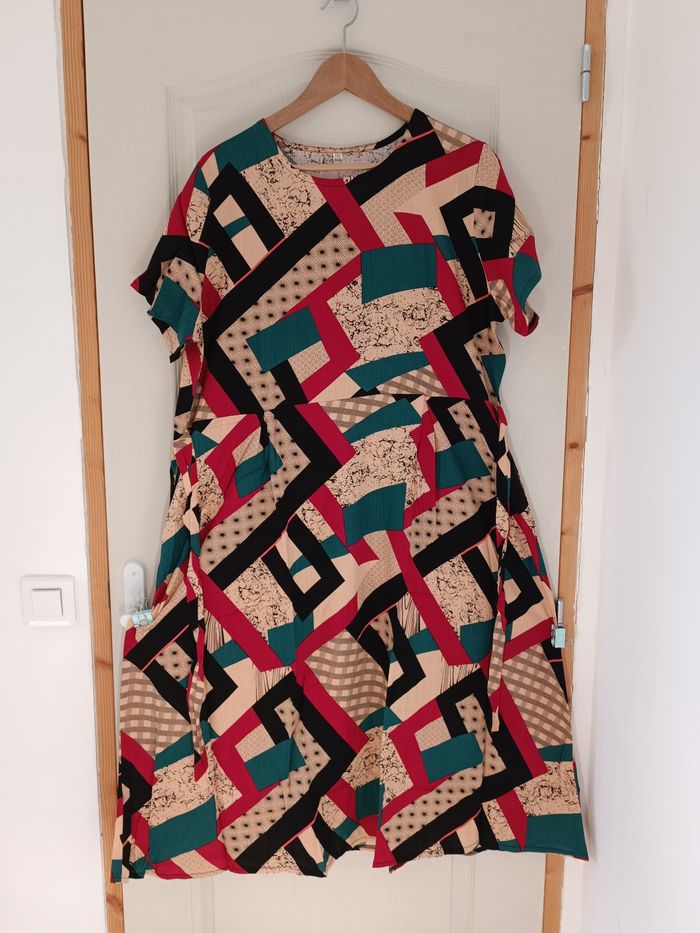 Robe géométrique vintage 44