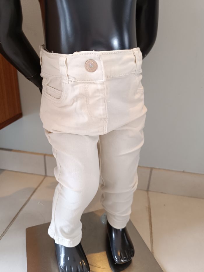 Lot 7 pantalons 12 mois - photo numéro 3