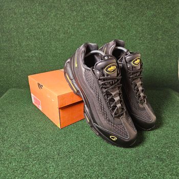 Nike Air Max 95 Corteiz

Honey Black Taille 46 Neuves