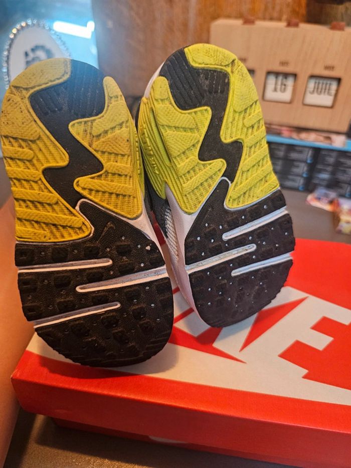 Nike pour enfant - photo numéro 2