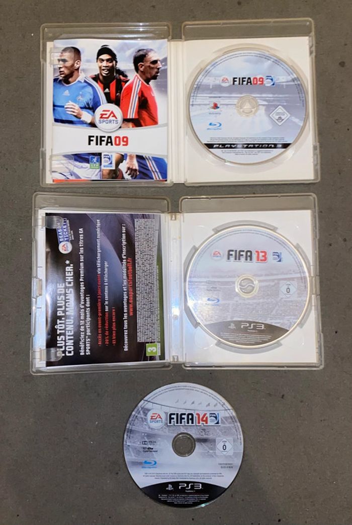 Lot X3 Jeu PS3 FIFA 09 + 13 + 14 - photo numéro 2