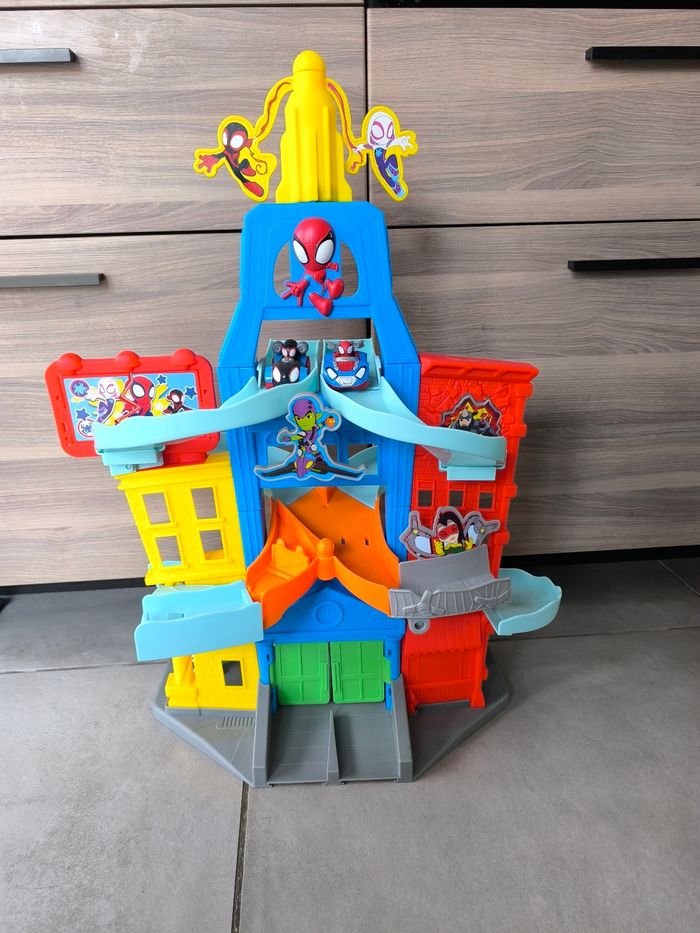 Circuit spidey