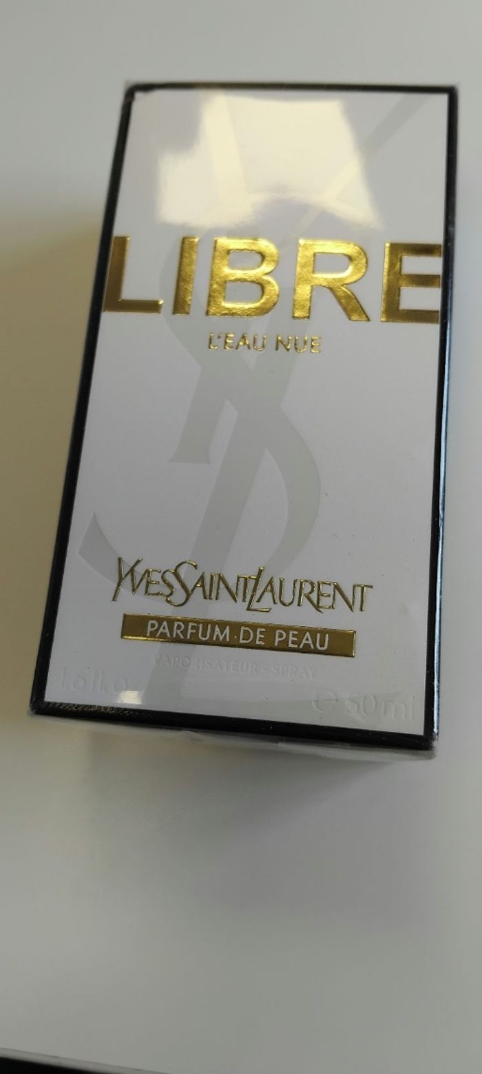 Parfum Libre l' eau nue yves saint laurent