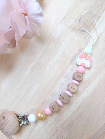 Attache tétine licorne