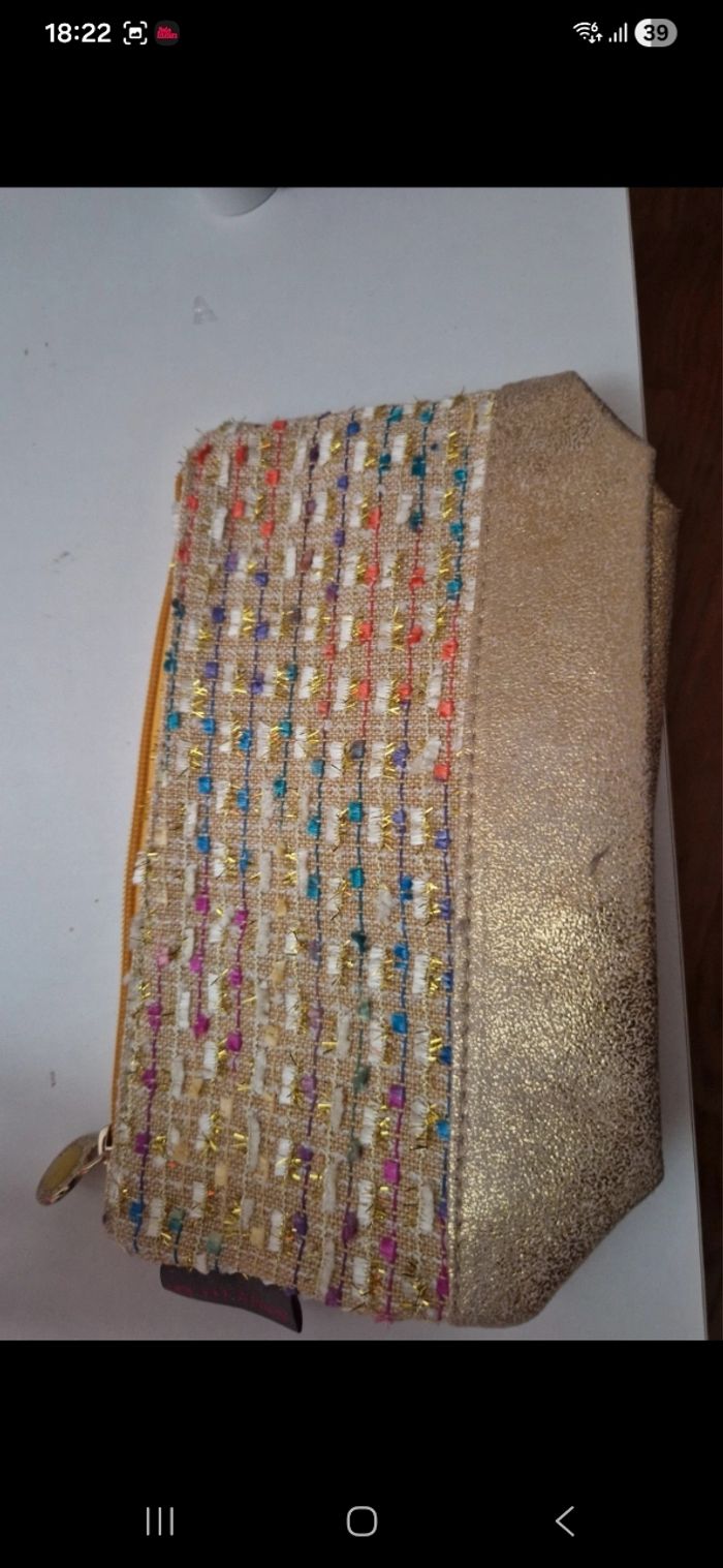 Pochette - photo numéro 3