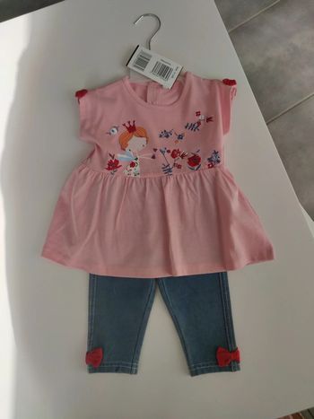 Ensemble leeging avec tunique 6 mois neuf