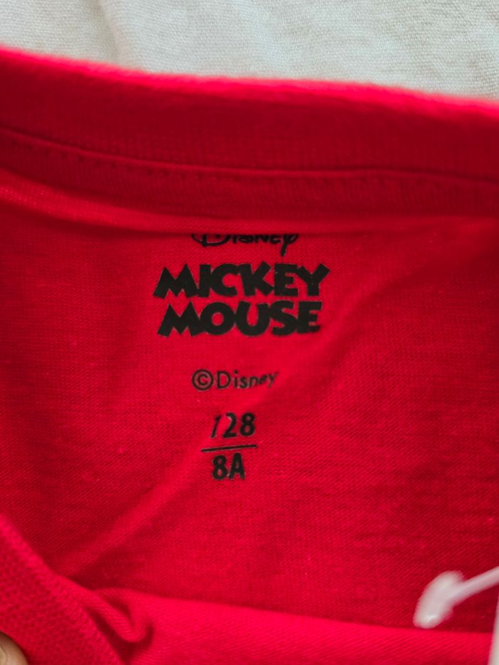 T-shirt mickey 8ans - photo numéro 3