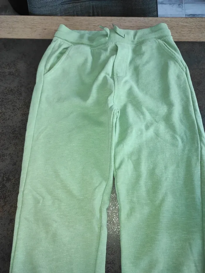 Pantalon vert - photo numéro 2