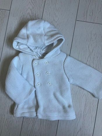 Manteau blanc 6 mois