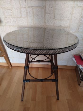 Table intérieur ou extérieur