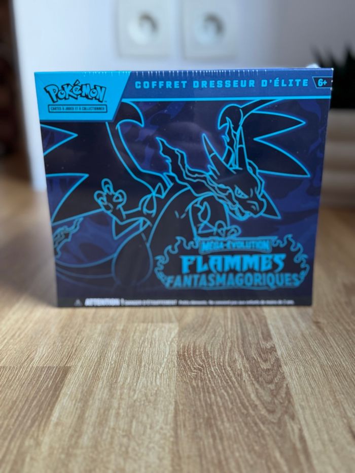 ETB Flammes Fantasmagoriques ME2