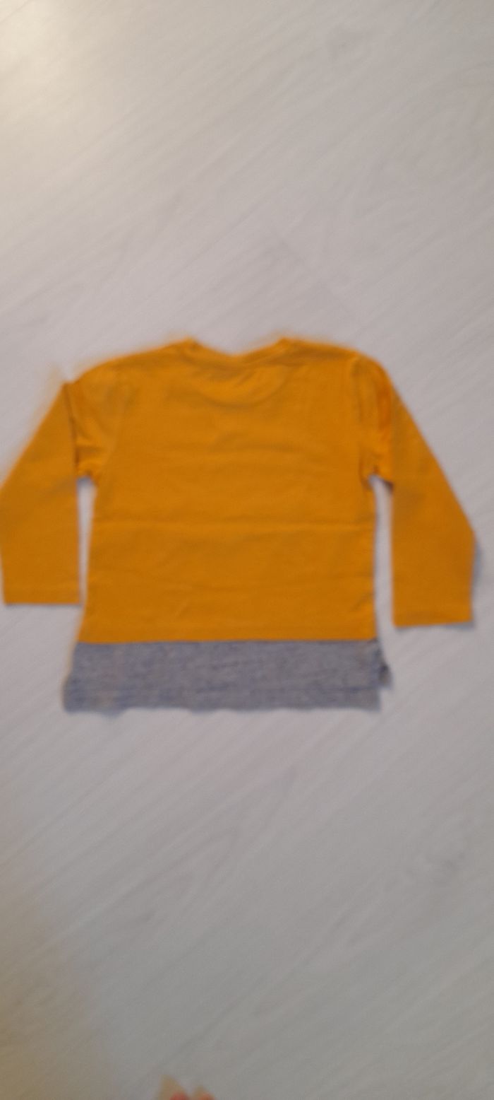 Tee-shirt manches longues T 4 ans - photo numéro 3